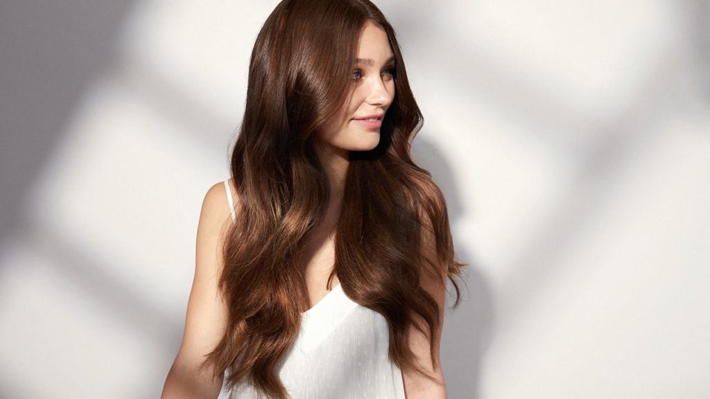 Why Should New Mums Try Hair Extensions?